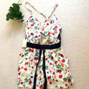 Aritzia Wilfred 100% Silk Peri Floral Romper with Pockets